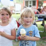 Kids eating ice cream