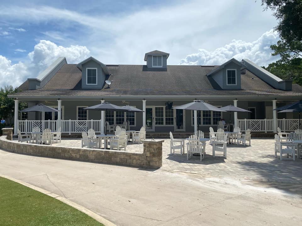 Outside of Hibernia Pub at Fleming Island Golf