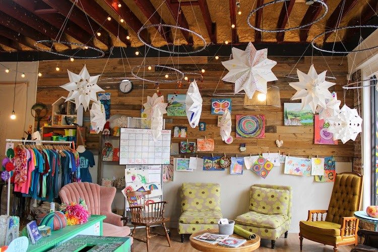 The Art Room in Green Cove Springs