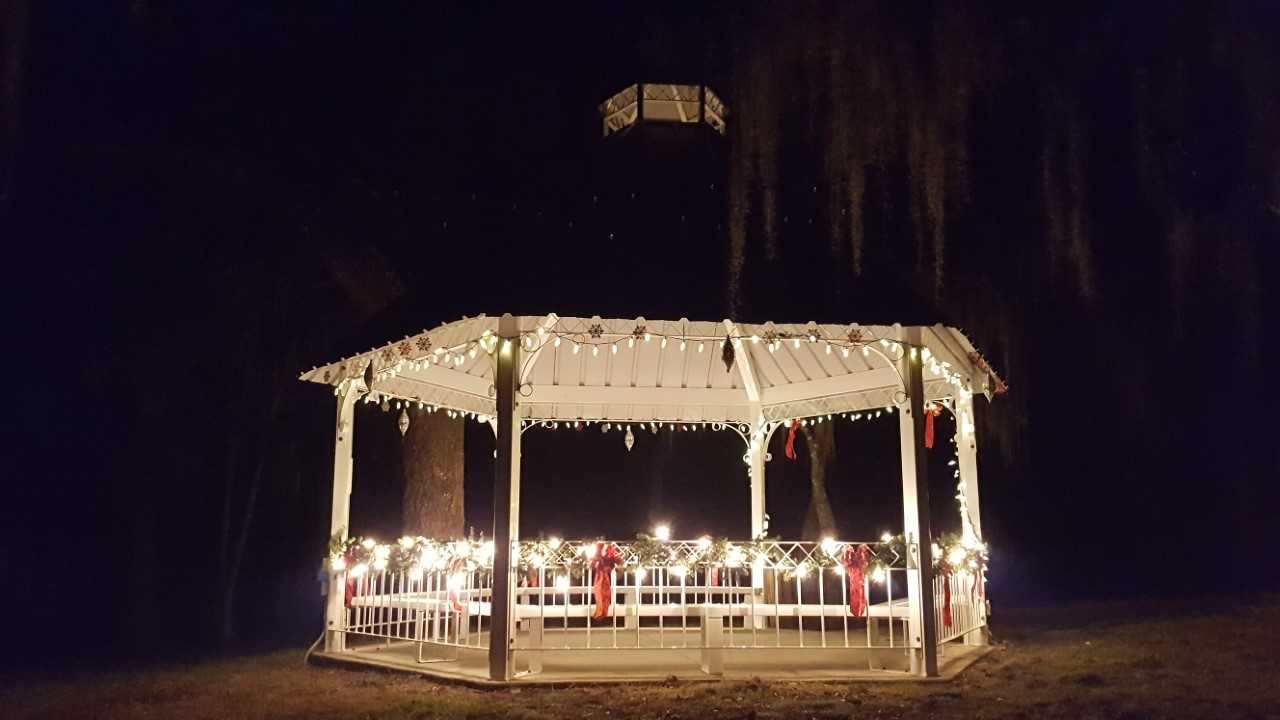 Keystone Heights gazebo at Christmas