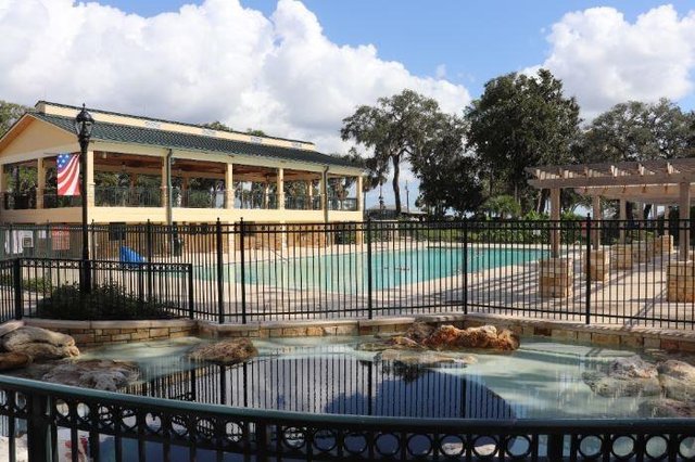 Spring Park Pool in Green Cove Springs